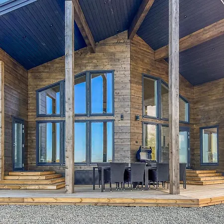 Holiday home Leinola By Interhome